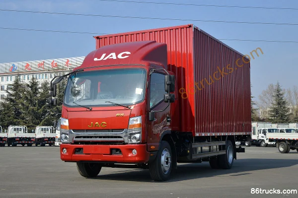 JAC Shuailing Q7 154 hp 4X2(6 wheels) 4.845m semi-row box light truck Exterior (3) | 86Trucks
