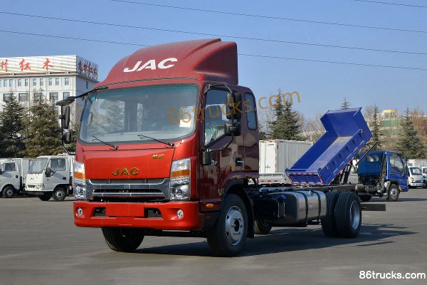 JAC Shuailing Q7 Confort 170 ch 4X2(6 roues) 5,4 m cabine demi-avancée camion porteur à ridelles (China VI) Extérieur (3) | 86Trucks