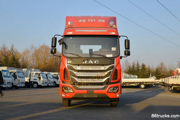 JAC Gallop K5L Heavy Truck Classic Edition 260 hp 4X2(6 wheels) Tractor Truck Exterior (2) | 86Trucks