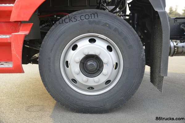 JAC Gallop A5X medium truck 220 hp 4X2(6 wheels) 6.8m stake cargo truck Chassis (1) | 86Trucks