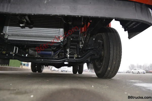 Sinotruk HOWO série Wang 160 ch 4X2(6 roues) camion léger à ridelles 4,15 m cabine simple (8 vitesses) Châssis (3) | 86Trucks