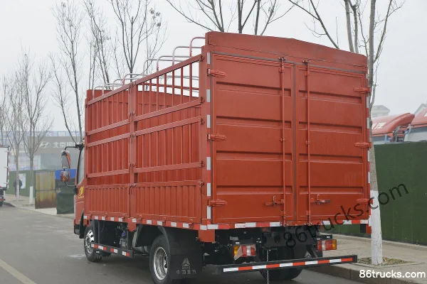 Sinotruk HOWO série Wang 160 ch 4X2(6 roues) camion léger à ridelles 4,15 m cabine simple (8 vitesses) Carrosserie (3) | 86Trucks