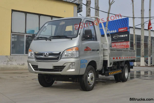 BAIC Black Panther H7 1.8L 68 hp 4X2(6 wheels) Diesel 3.3m Single Row Flatbed Light Truck Exterior (3) | 86Trucks