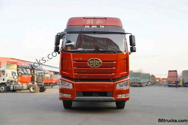 FAW Jiefang New J6P Heavy Truck Pilot Edition 2.0 550 hp 6X4(10 wheels) AMT Automatic Tractor Truck Exterior (2) | 86Trucks