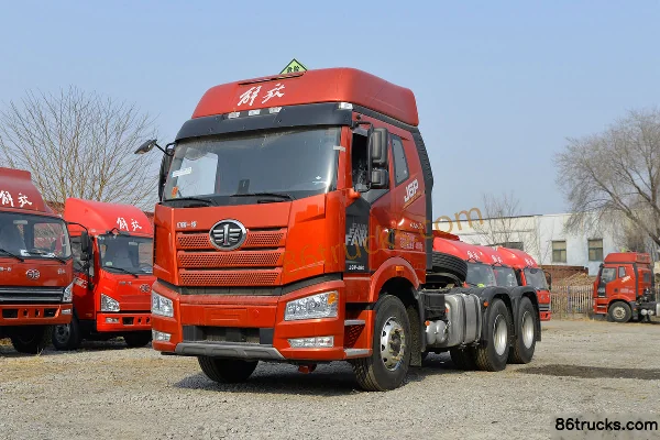FAW Jiefang Nouveau J6P poids lourd Édition Qualité et Économie 2.0 460 ch 6X4(10 roues) tracteur routier pour matières dangereuses Extérieu