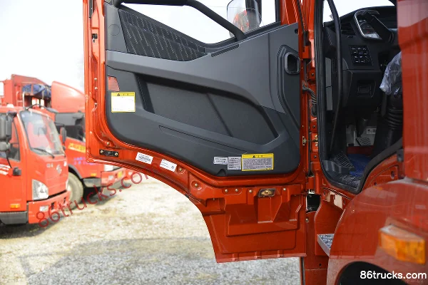 FAW Jiefang Nouveau J6P poids lourd Édition Qualité et Économie 2.0 460 ch 6X4(10 roues) tracteur routier pour matières dangereuses Cabine (