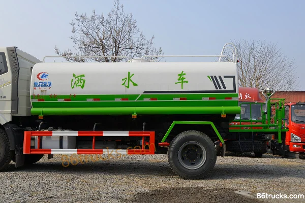 FAW Jiefang J6L Medium Truck Quality Enjoy Edition 240 hp 4X2(6 wheels) Water Sprinkler Truck (Chengli Brand) Body (2) | 86Trucks