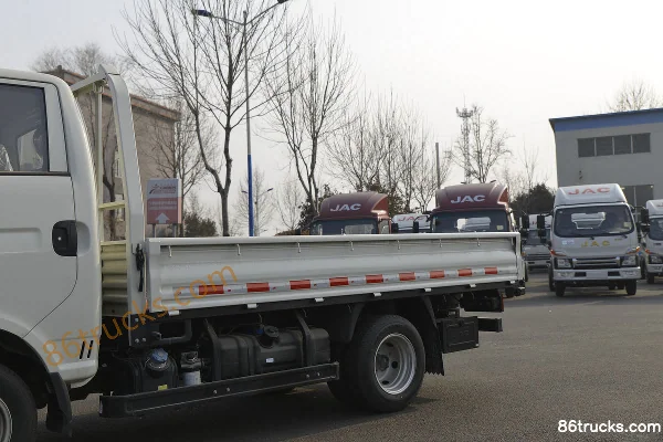 JAC Kaida X5 68 hp 4X2(6 wheels) 3.5m Single Row Flatbed Mini Truck Body (1) | 86Trucks