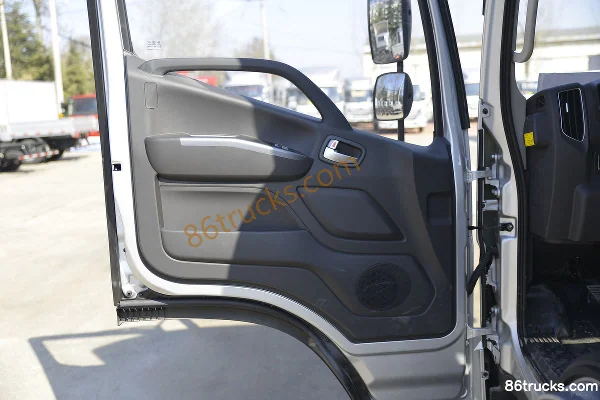 Foton Auman S1 series 156hp 4X2(6 wheels) 4.14m single-row van light truck (ZF 6-speed)(China VI) Cab (2) | 86Trucks