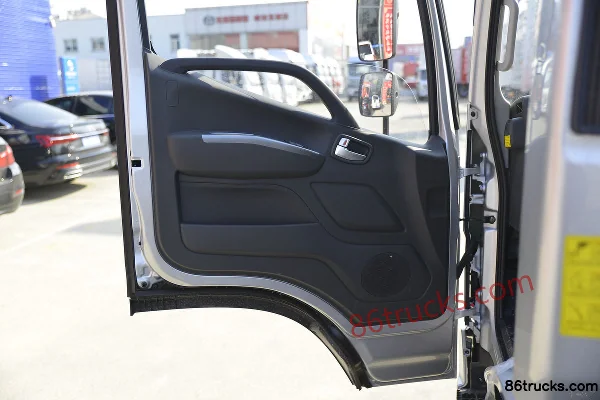 Foton Aumark S1 Series 156 hp 4X2(6 wheels) 4.14m Single Row Sales Truck (China VI) Cab (2) | 86Trucks