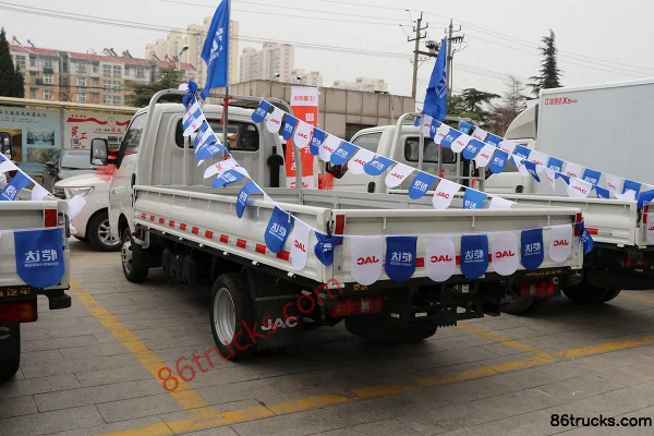 JAC Kaida X6 1.8L 130hp 4X2(6 wheels) 3.5m Single Row Flatbed Mini Truck (China VI) Exterior (3) | 86Trucks