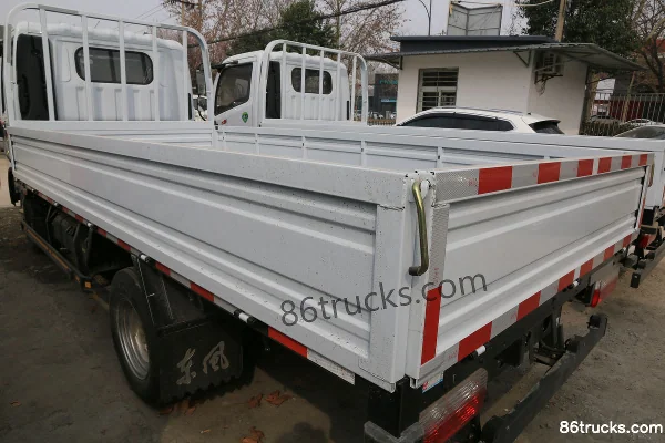 Dongfeng Kaipute K5-S Zhiyue Edition 120hp 4X2(6 wheels) 3.8m Single Row Flatbed Light Truck (China VI) Body (2) | 86Trucks