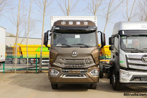 Sinotruk HOWO N5G medium truck 240hp 4X2(6 wheels) refrigerated truck (Hongchang Tianma) Exterior (2) | 86Trucks