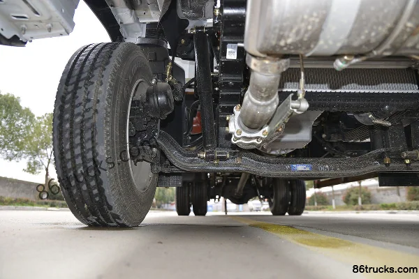 Dongfeng T3 165hp 4X2(6 wheels) Gas Cylinder Transport Truck (China VI) (Chengliwei Brand) Chassis (2) | 86Trucks