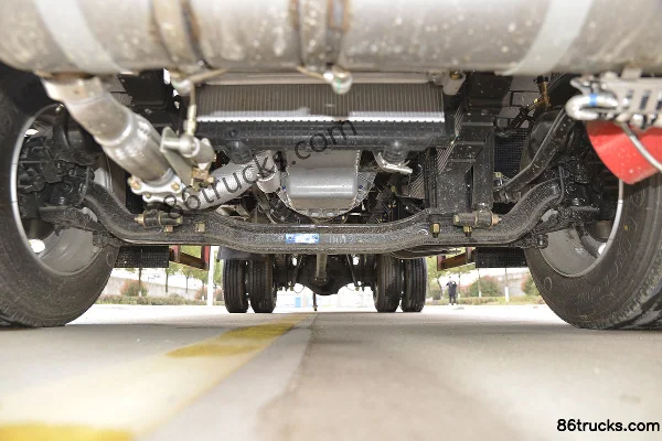 Dongfeng T3 165hp 4X2(6 wheels) Gas Cylinder Transport Truck (China VI) (Chengliwei Brand) Chassis (1) | 86Trucks