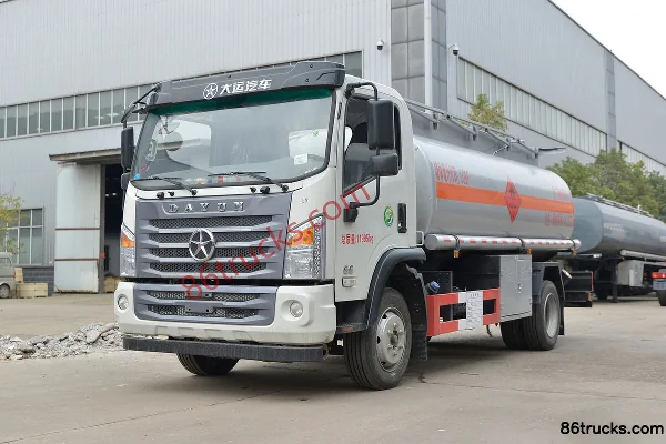 Dayun G6 Medium Truck 165hp 4X2(6 wheels) Fuel Tanker Truck (Chufei Brand) Exterior (3) | 86Trucks