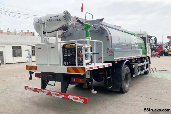 Dongfeng Tianjin VR 185 hp 4X2(6 wheels) Multi-function Dust Suppression Truck Exterior (3) | 86Trucks