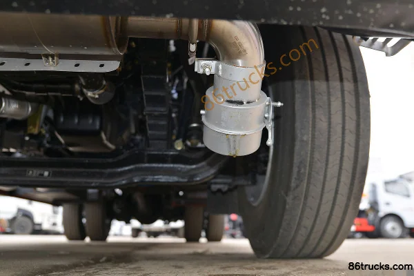 Dongfeng Commercial Vehicle Tianjin VR 190 ch 4X2(6 roues) camion citerne à carburant (marque Chufei) Châssis (3) | 86Trucks