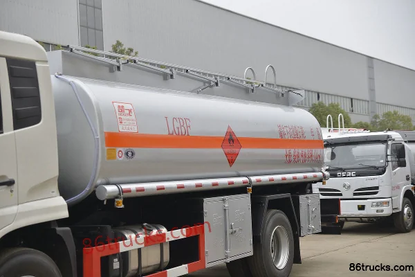 Dongfeng Commercial Vehicle Tianjin VR 190 ch 4X2(6 roues) camion citerne à carburant (marque Chufei) Carrosserie (1) | 86Trucks