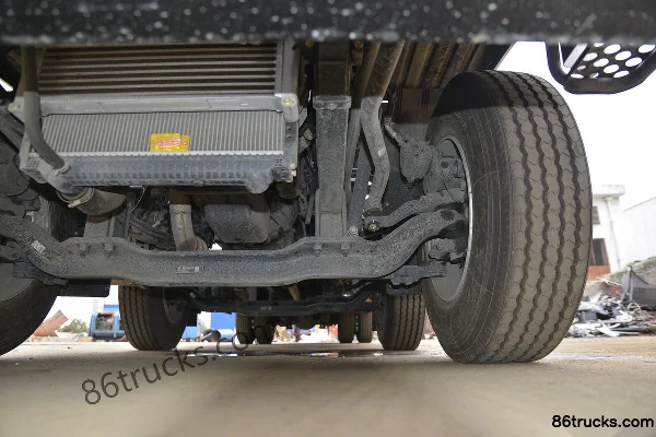 Dongfeng Commercial Vehicle Tianjin VR 245 hp 6X2(8 wheels) Fuel Tank Truck (Chufei Brand) (China VI) Chassis (3) | 86Trucks