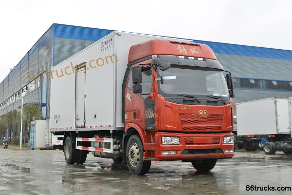 Chengliwei Chengliwei FAW Jiefang chassis Refrigerated Truck