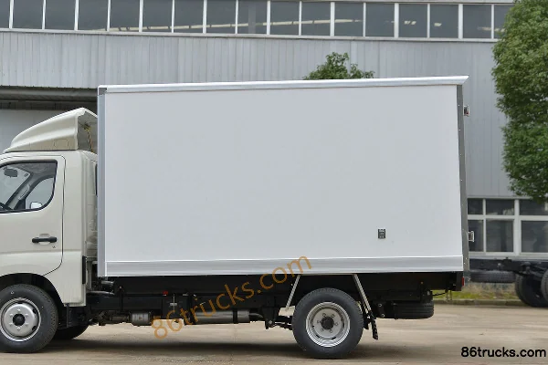 Foton Xiangling M1 116 hp 4X2(6 wheels) 3.12m Refrigerated Truck (Chengliwei Brand) Body (2) | 86Trucks
