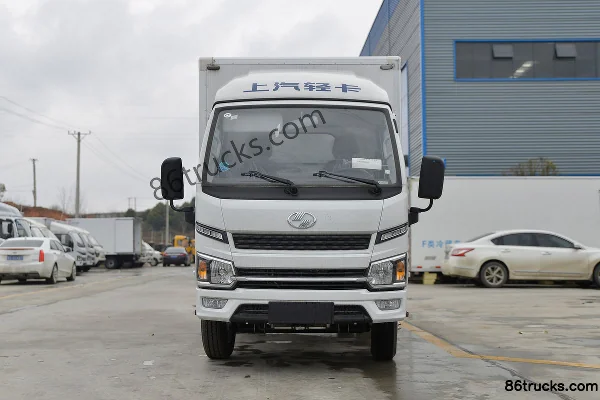 Yuejin Fuyun S80 113 hp 4X2(6 wheels) 3.55m Refrigerated Truck Exterior (2) | 86Trucks