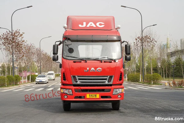 JAC Dewos V9 Big Taurus China VI Edition 220hp 4X2(6 wheels) 6.78m flatbed cargo truck Exterior (2) | 86Trucks