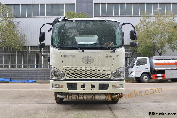 FAW Jiefang J6F 130 ch 4X2(6 roues) camion citerne à carburant (marque Chufei) (China VI) Extérieur (2) | 86Trucks