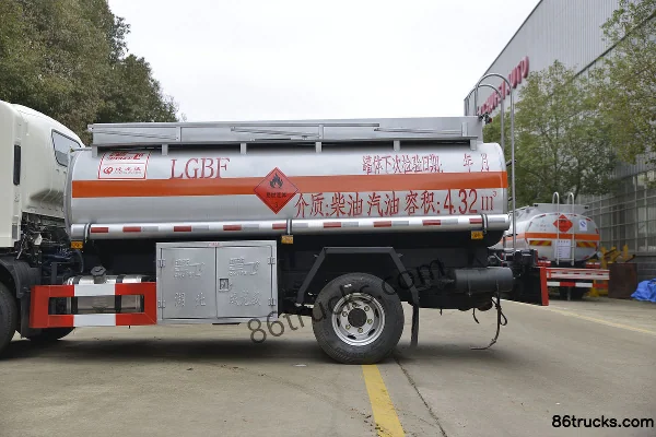 FAW Jiefang J6F 130 ch 4X2(6 roues) camion citerne à carburant (marque Chufei) (China VI) Carrosserie (2) | 86Trucks