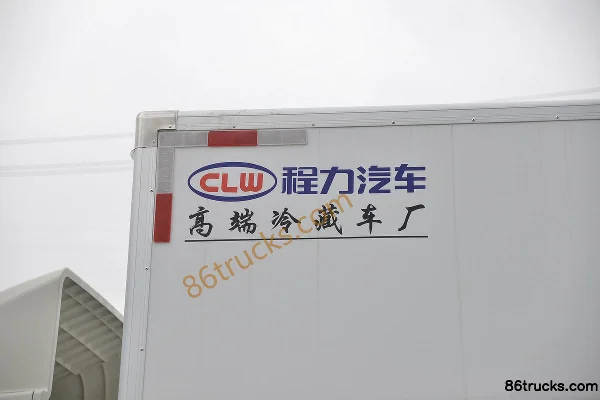 JAC Junling V5 130hp 4X2(6 wheels) 4.015m refrigerated truck (Chengliwei brand) Body (3) | 86Trucks