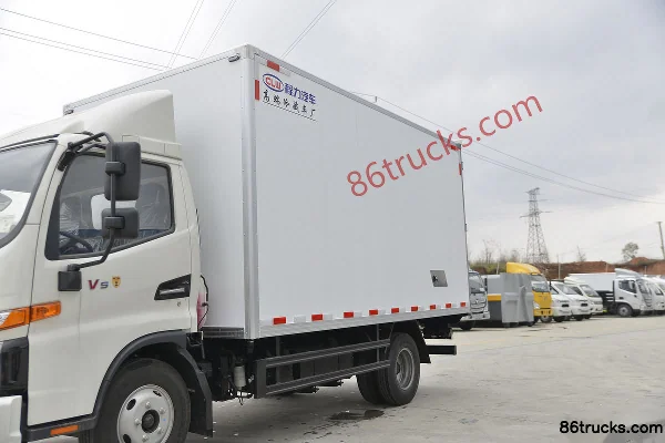 JAC Junling V5 130hp 4X2(6 wheels) 4.015m refrigerated truck (Chengliwei brand) Body (1) | 86Trucks