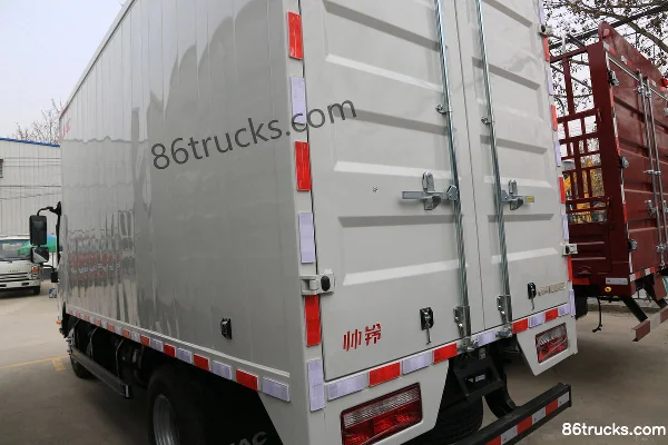 JAC Shuailing Q3 130 ch 4X2(6 roues) camion léger fourgon à cabine simple 4,13 m (China VI) Carrosserie (1) | 86Trucks