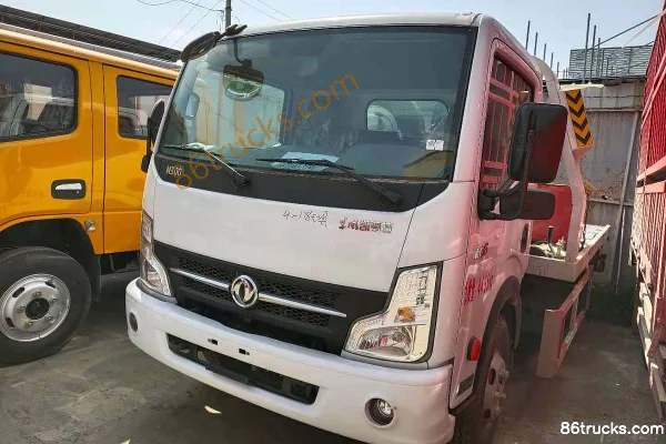 Dongfeng Kaipute 6 140 hp 4X2(6 wheels) Wrecker Truck Exterior (2) | 86Trucks