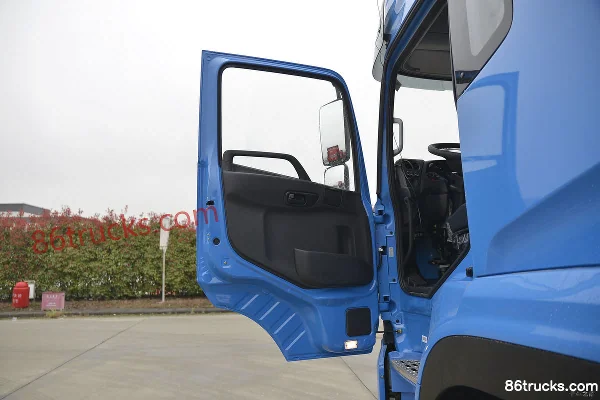 Dongfeng Commercial Vehicle Tianlong VL Poids lourd 400ch 6X4(10 roues) Tracteur routier Cabine (1) | 86Trucks