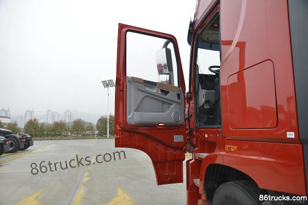 Dongfeng Commercial Vehicle Tianlong Flagship KX 500hp 6X4(10 wheels) LNG tractor truck (axle ratio 3.42)(China VI) Cab (1) | 86Trucks