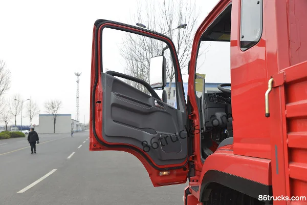 JAC Dewos Q9 195 hp 4X2(6 wheels) 6.78m Single Row Flatbed Cargo Truck (China VI) Cab (1) | 86Trucks