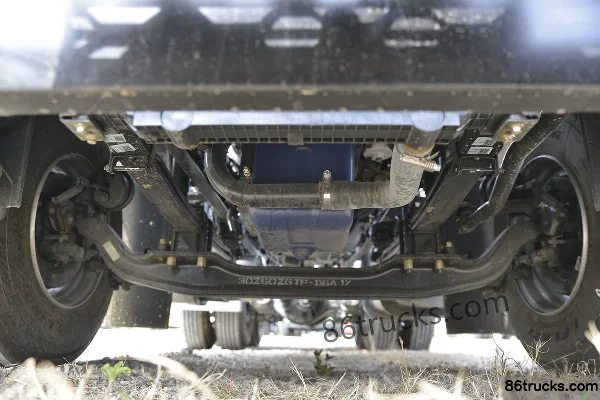 Dongfeng T7 460hp 6X4(10 wheels) tractor truck Chassis (1) | 86Trucks