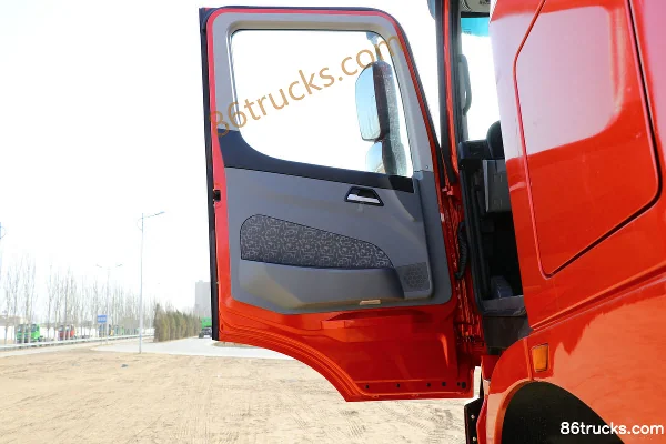 Beiben V3 Heavy Truck Southwest King 550hp 6X4(10 wheels) 6m Dump Truck Cab (1) | 86Trucks