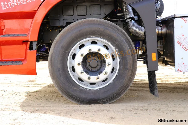 Beiben V3ET Heavy Truck Elite Edition 430 hp 4X2(6 wheels) Tractor Truck Chassis (1) | 86Trucks