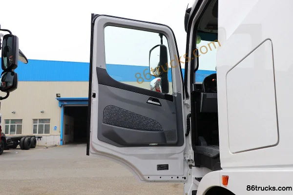 Beiben V3ET Heavy Truck Elite 460hp 6X4(10 wheels) LNG Hazardous Materials Tractor Truck (China VI) Cab (1) | 86Trucks