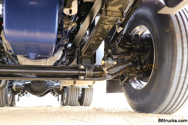 Beiben New V3MT Heavy Truck 400hp 6X4(10 wheels) Tractor Truck Chassis (3) | 86Trucks