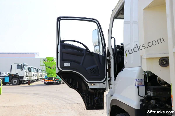 Foton Loxa L10 520 ch 8X4(12 roues) Camion pompe à béton 58 m (châssis Isuzu) (China VI) Cabine (1) | 86Trucks