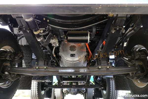 Foton Auman GTL version qualité 8X4(12 roues) camion malaxeur électrique pur (marque Leisa) Châssis (1) | 86Trucks