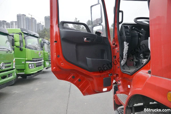 Dongfeng F5 220hp 6X2(8 wheels) 4.8m dump truck Cab (2) | 86Trucks
