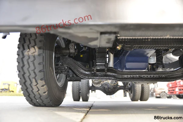 Sanhuan Shitong T3 Chuangke 130hp 4X2(6 wheels) 4.15m single-row van light truck (Weichai) Chassis (2) | 86Trucks