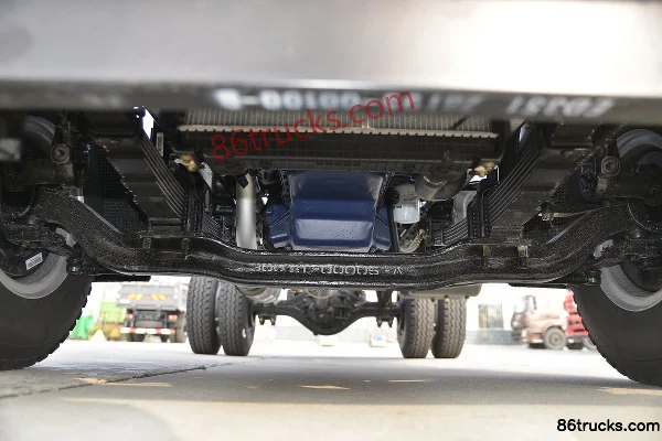 Sanhuan Shitong T3 Chuangke 130hp 4X2(6 wheels) 4.15m single-row van light truck (Weichai) Chassis (1) | 86Trucks