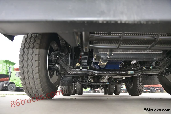 Dayun F7 7.7L Diesel 300hp 8X4(12 wheels) Fast Gear 10-speed 5.6m Cab-over Dump Truck Chassis (2) | 86Trucks