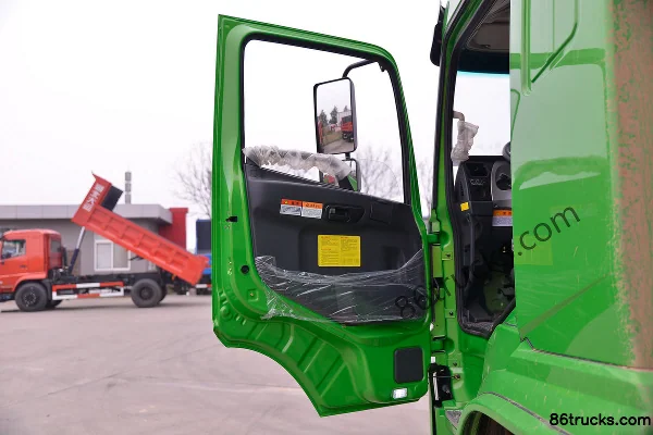 Dayun F7 Heavy Truck Composite Type 270hp 6X2(8 wheels) 4.8m Dump Truck (China VI) Cab (1) | 86Trucks