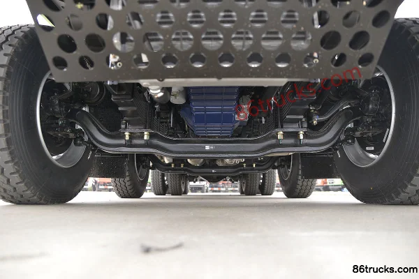 Dayun N6 Heavy Truck 300 hp 8X4(12 wheels) 5.8m Dump Truck Chassis (1) | 86Trucks